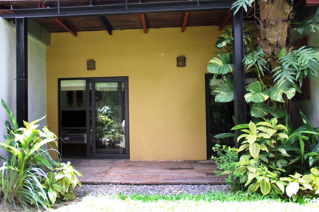 Villa Escondite Sri Jayewardenepura Kotte Habitación foto